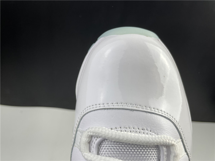 Jordan 11 Retro Low Legend Blue AV2187-117