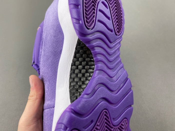 AIR JORDAN 11 RETRO CT8012-555