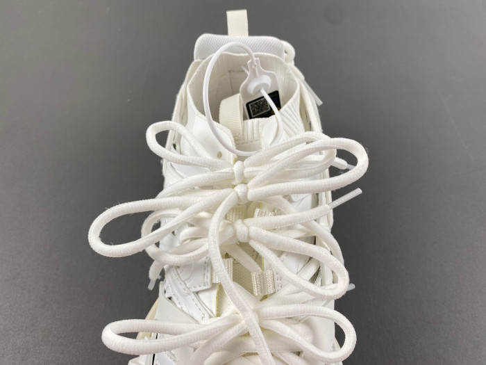 Ba*len*cia*ga track 786281 w3co1 2000