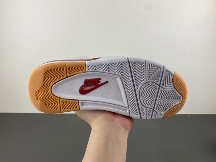 Nike SB x Air Jordan 4 Retro SP 