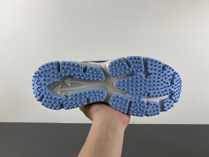 OFF-WHITE BE RIGHT BACK