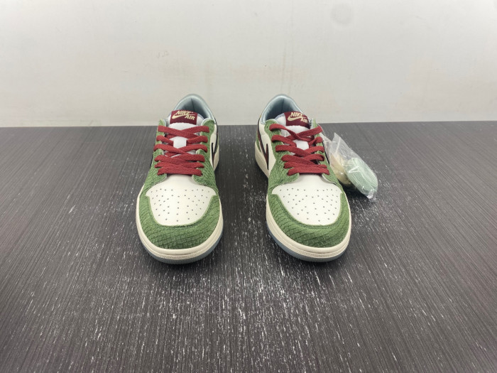 Air Jordan 1 Low OG “Year of the Dragon” FN3727-100