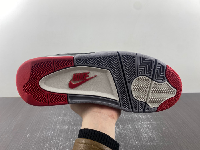 Air Jordan 4 “Bred Reimagined” FV5029-006