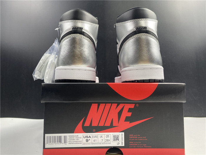 Jordan 1 Retro High Silver Toe  CD0461-001