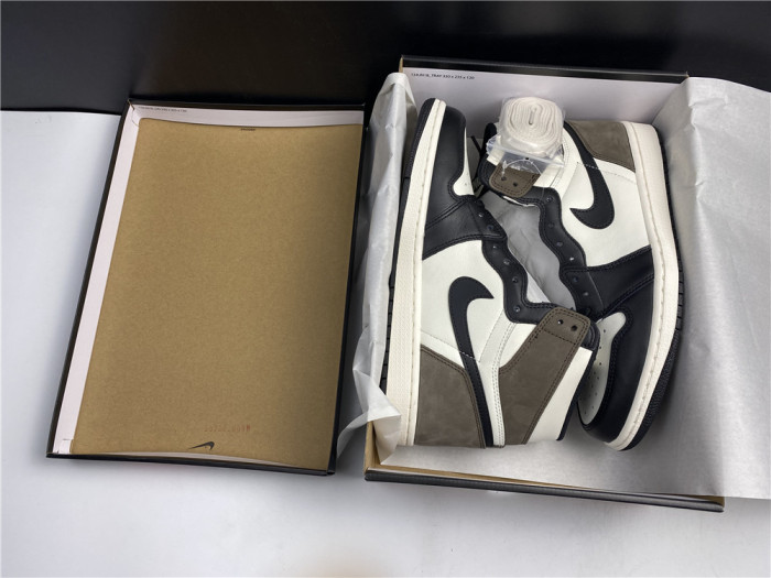 Jordan 1 Retro High Dark Mocha 555088-105