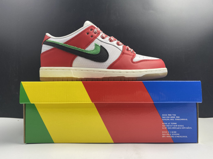 Frame Skate x Nike SB Dunk Low “Habibi” CT2550-600