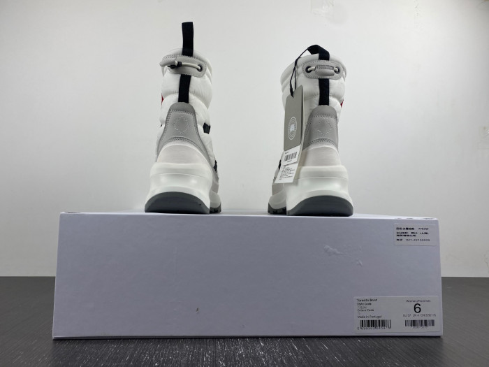 CANADA GOOSE WOMENS TORONTO 7783W