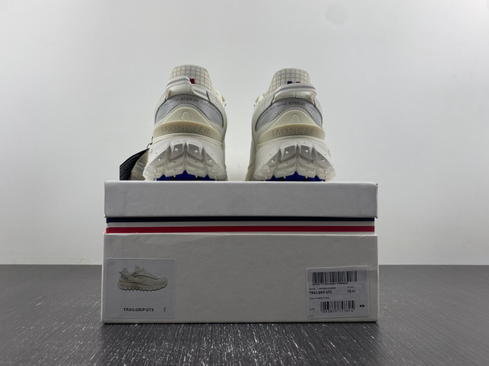Moncler Trailgrip Gore-Tex Off-White