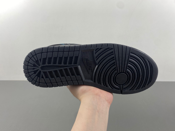 AIR JORDAN 1 PHAT LOW 338145-003