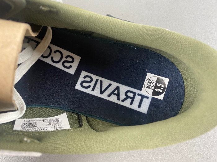 Travis Scott x Air Jordan 1 Low OG DM7866-200