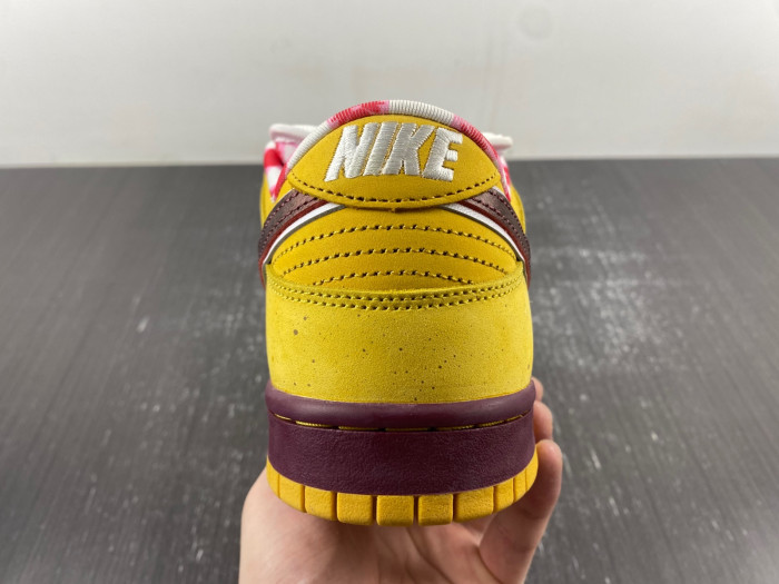 NIKE Dunk Low Premium SB 