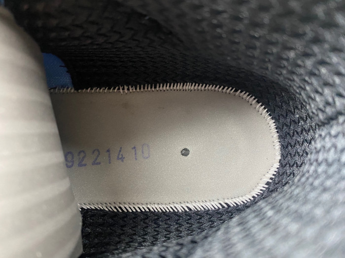 Air Jordan 11 "Pantone" 717602-900