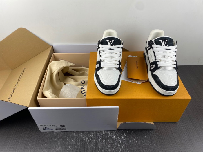 Louis Vuitton LV trainer