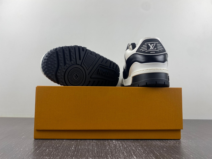Louis Vuitton LV TRAINER
