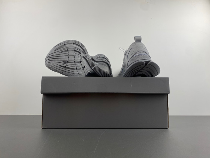 Ba*len*cia*ga circuit 793945 wflgy 0315