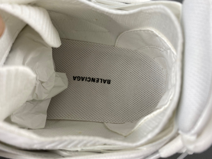 Ba*len*cia*ga track 786281 w3co1 2000