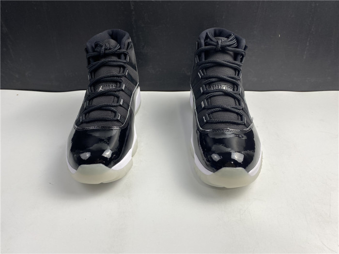 Jordan 11 Retro Black Clear CT8012-011