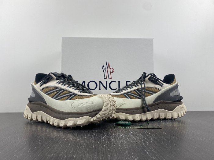 Moncler Trailgrip Beige White