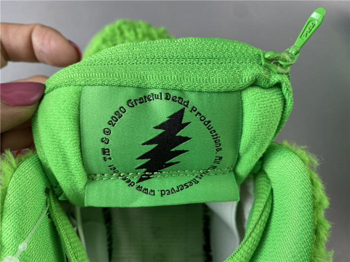 GRATEFUL DEAD X NIKE SB DUNK LOW “GREEN BEAR” CJ5378-300