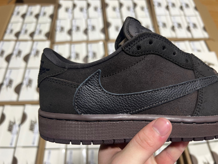 Travis Scott x Air Jordan 1 Low OG