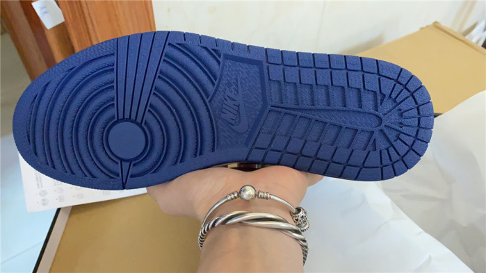 Jordan 1 Retro Metallic Navy (2016) 555088-106