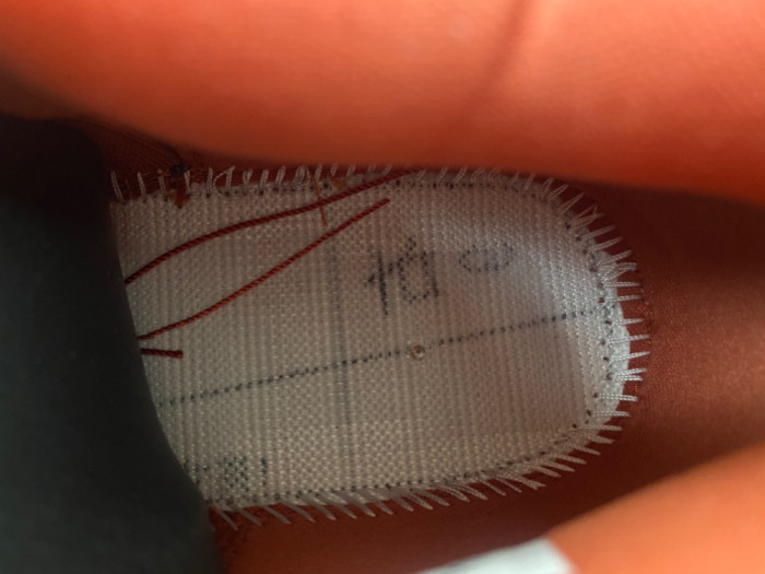 Air Jordan 4 Thunder HF4340-800