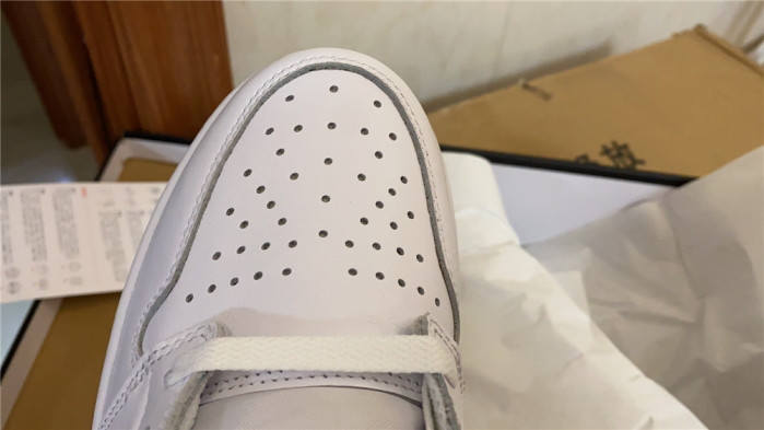 Jordan 1 Retro Metallic Navy (2016) 555088-106