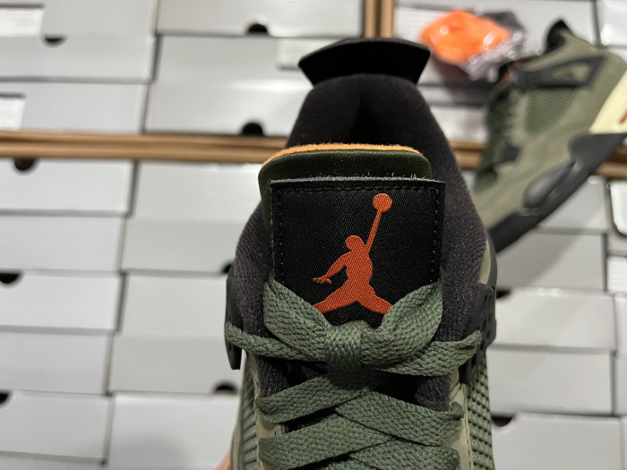 AIR JORDAN 4 RETRO FB9927