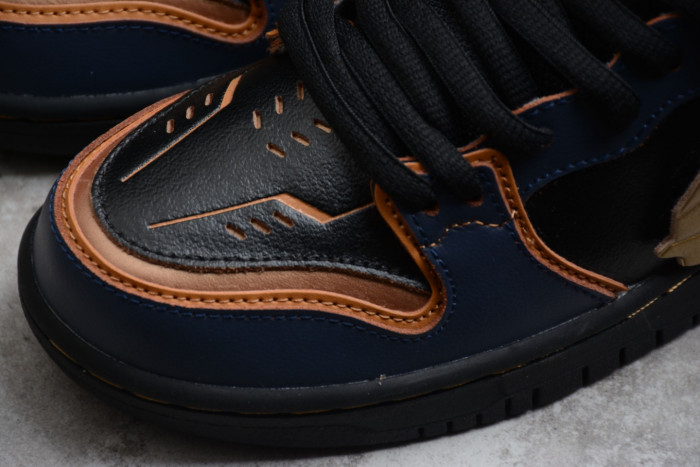 Nike Dunk SB High RX-0 Unicorn Gundam 02 Banshee DH7717-400