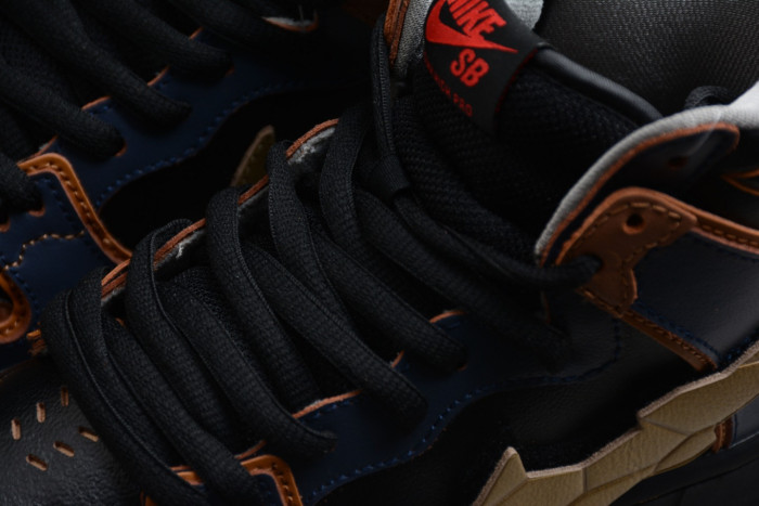 Nike Dunk SB High RX-0 Unicorn Gundam 02 Banshee DH7717-400