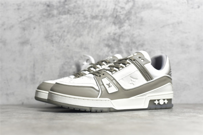 LOU VUIT SCI-FI SNEAKERS