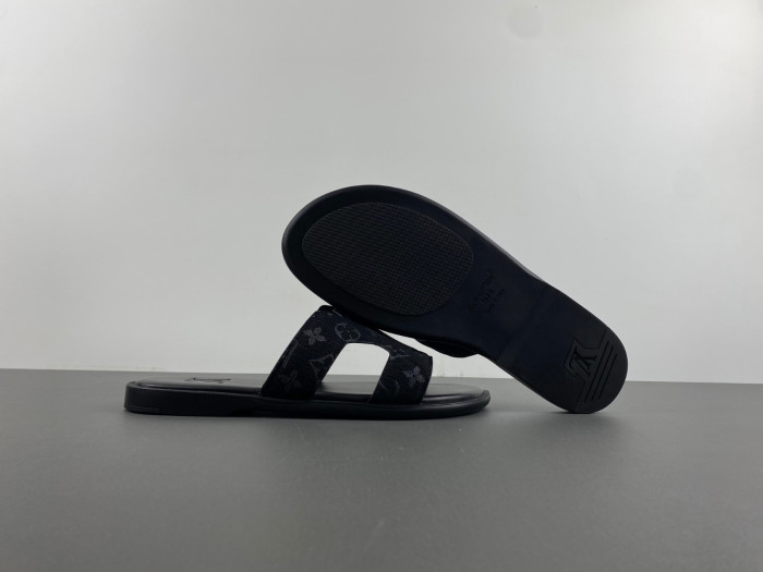 LV Loupe Vulttou Miami