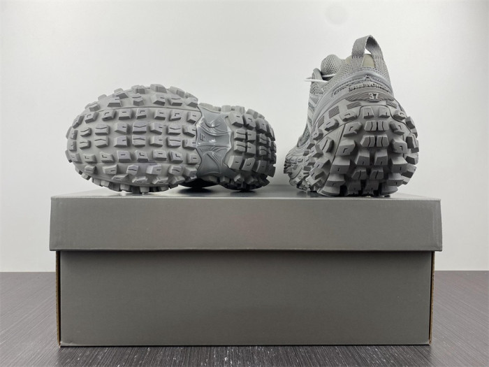 Ba*len*cia*ga defender light gray  685611 w2ra6 1200