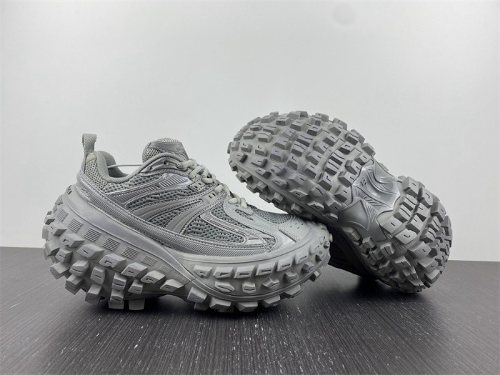 Ba*len*cia*ga defender light gray  685611 w2ra6 1200