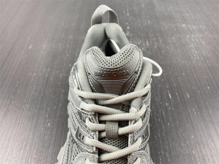 Ba*len*cia*ga defender light gray  685611 w2ra6 1200