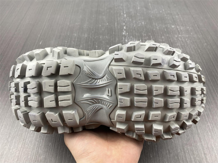 Ba*len*cia*ga defender light gray  685611 w2ra6 1200