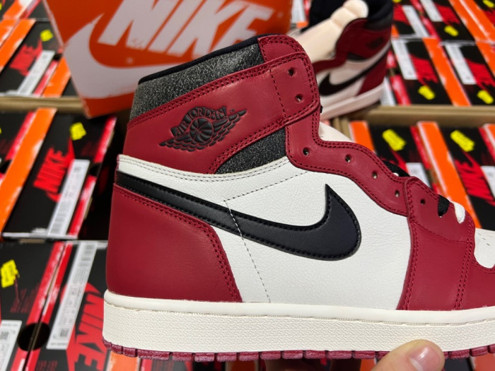 AIR JORDAN 1 RETRO HIGH OG “LOST & FOUND” DZ5485-612