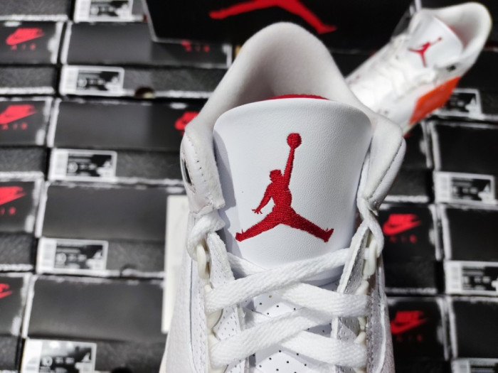 AIR JORDAN 3 WHITE CEMENT REIMAGINED SHOES DN3707-100