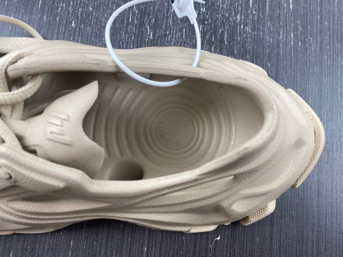 Ba*len*cia*ga mold closed rubber sandals"yellow"