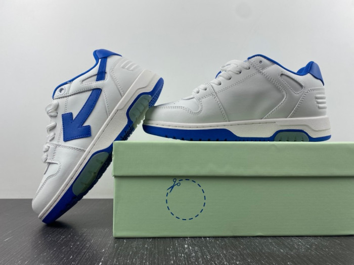 OFF-WHITE OUT OF OFFICE OW000006