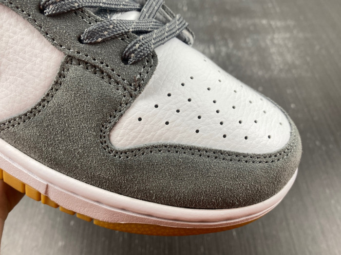 NIKE DUNK LOW FV0389-100