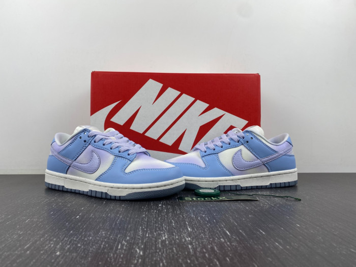 NIKE DUNK LOW WMNS FN0323-400