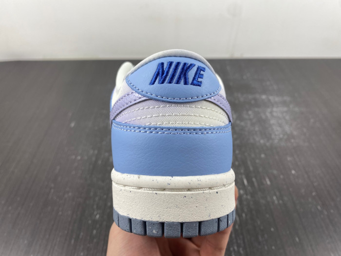 NIKE DUNK LOW WMNS FN0323-400