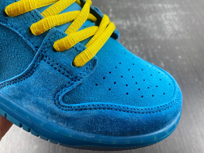 Nike SB Dunk Low “Buttercup” FZ8319-300