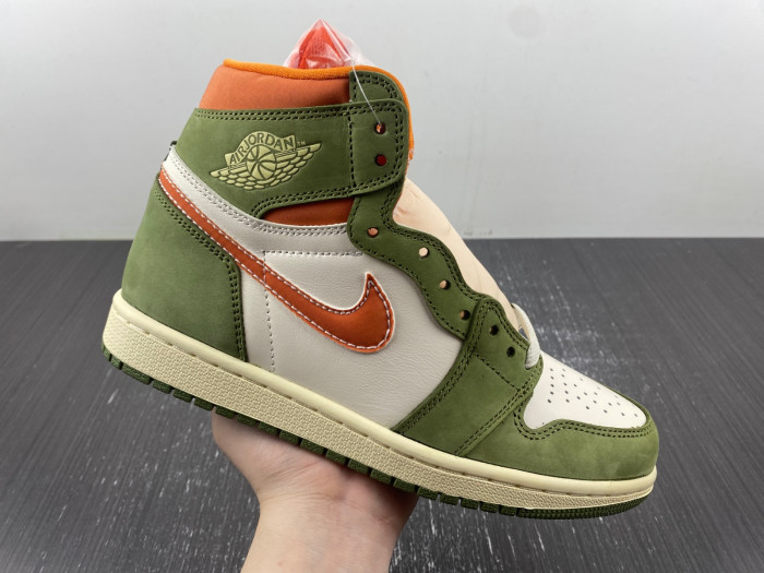 AIR JORDAN 1 RETRO HIGH OGFB9934-300