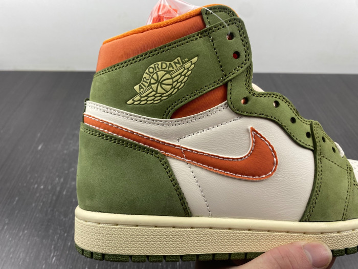 AIR JORDAN 1 RETRO HIGH OGFB9934-300