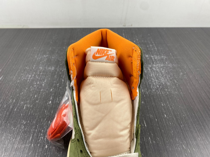 AIR JORDAN 1 RETRO HIGH OGFB9934-300