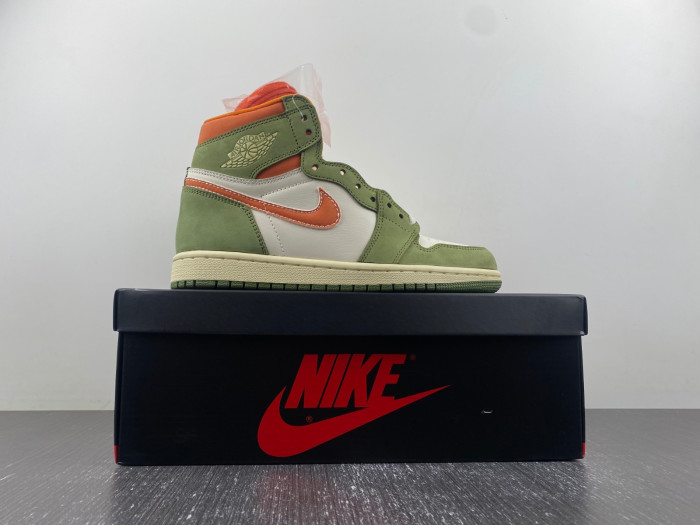 AIR JORDAN 1 RETRO HIGH OGFB9934-300