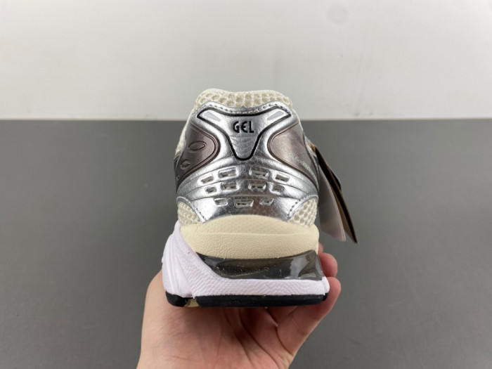 ASICS GEL-Kayano 14 Sneaker 1201A019-108