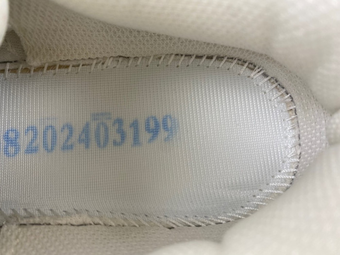 ASICS GEL-Kayano 14 Sneaker 1201A019-108